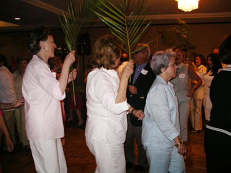 040605_conga4